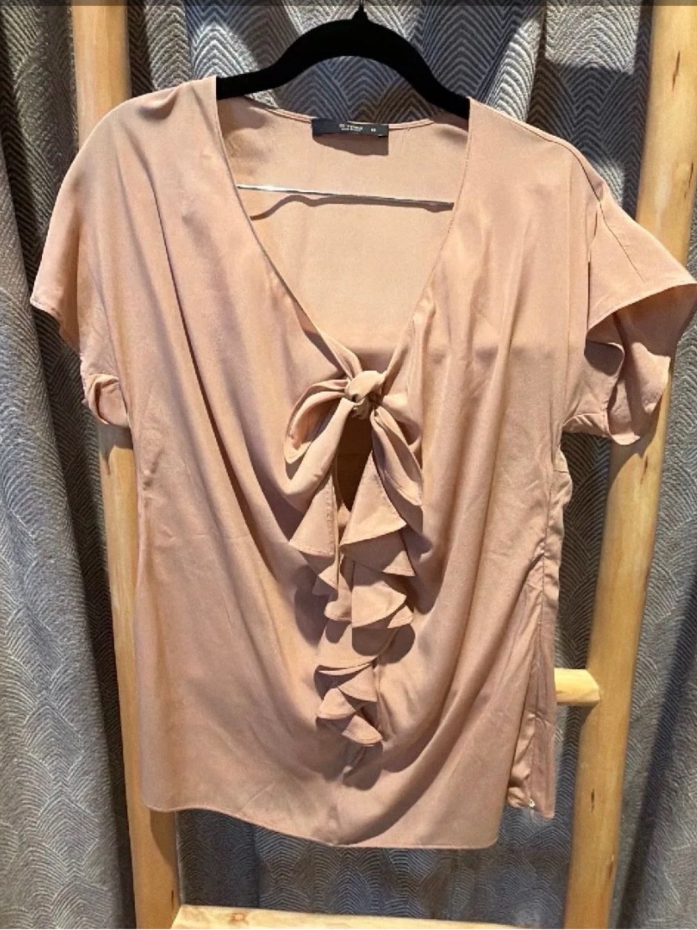 ETRO Ballet Pink Tie-Front Ruffle V-Neck Silk Top NWOT IT 42/ US 6